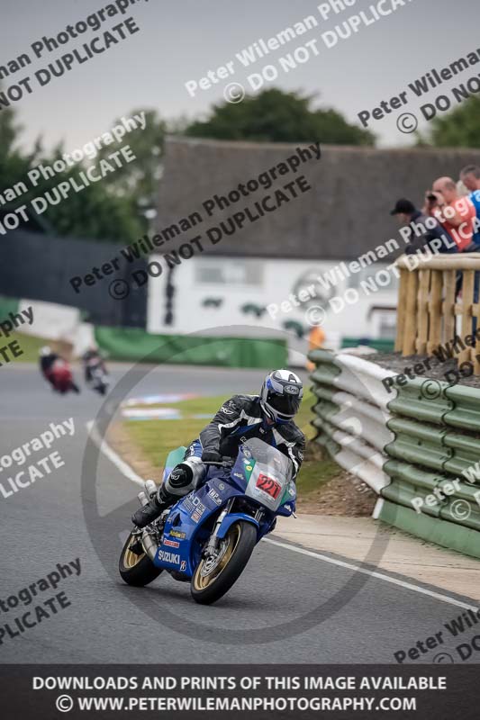 Vintage motorcycle club;eventdigitalimages;mallory park;mallory park trackday photographs;no limits trackdays;peter wileman photography;trackday digital images;trackday photos;vmcc festival 1000 bikes photographs